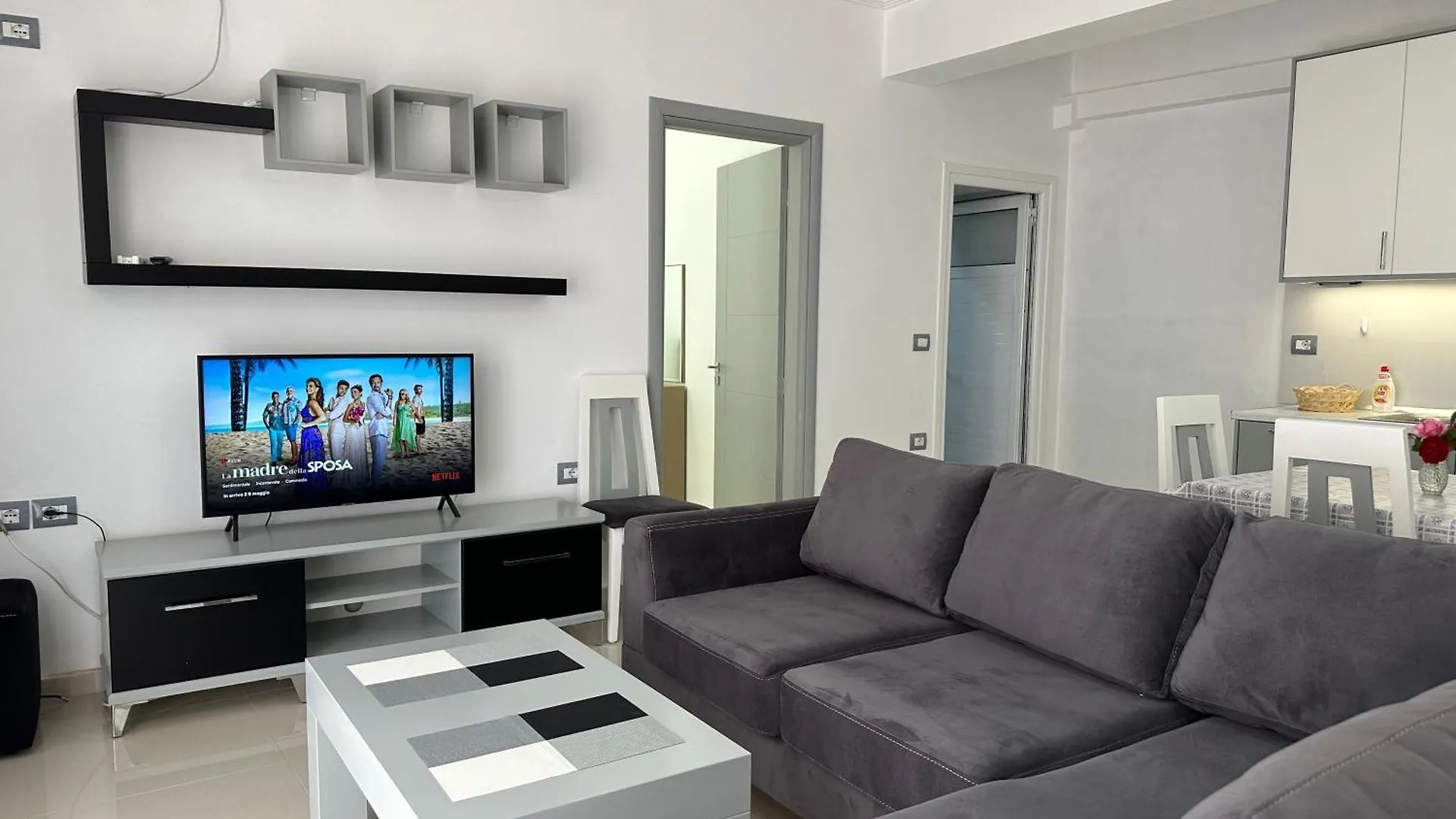 Elisabeth Apartments Sarandë